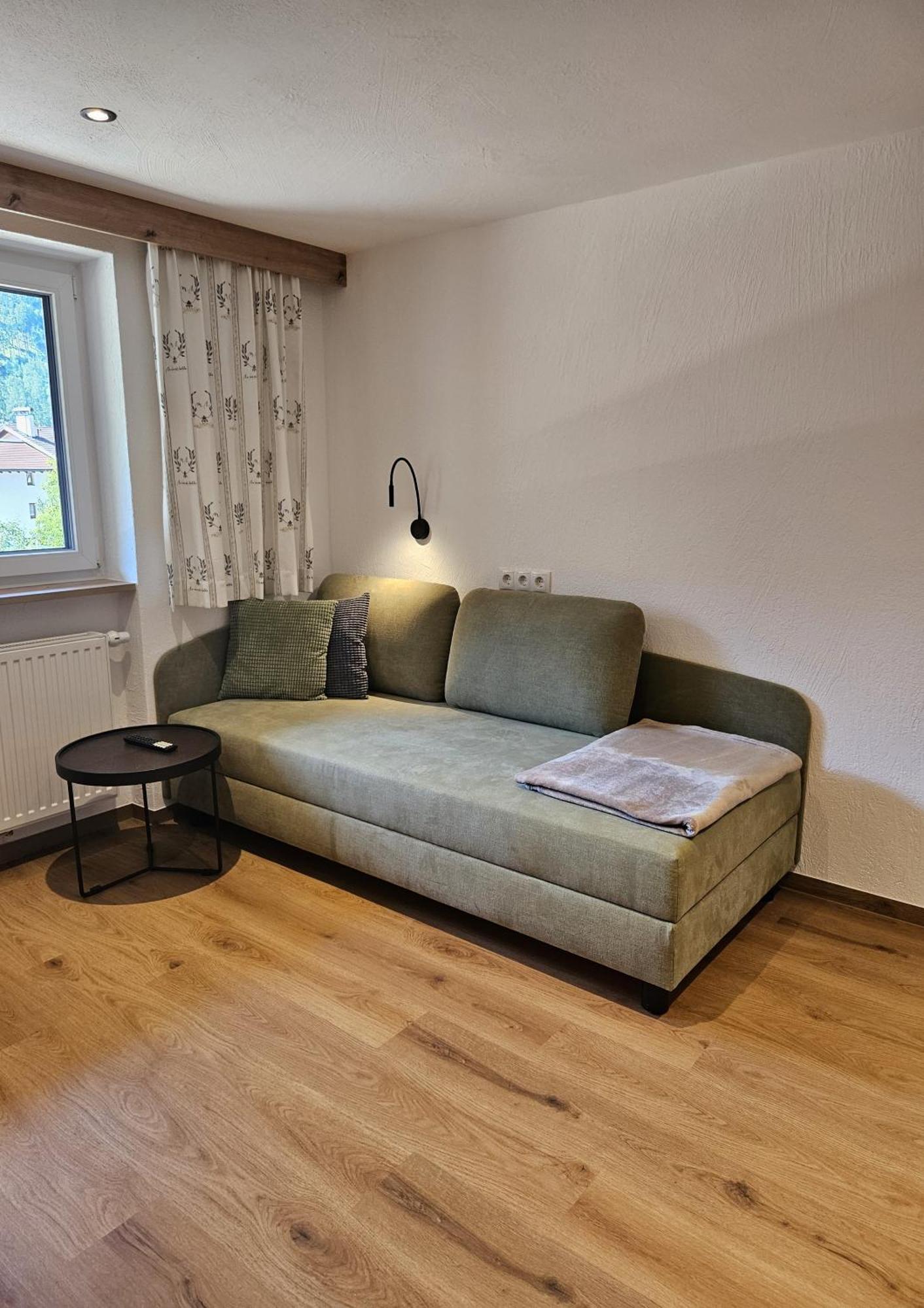Haus Kathrein Lägenhet Prutz Exteriör bild